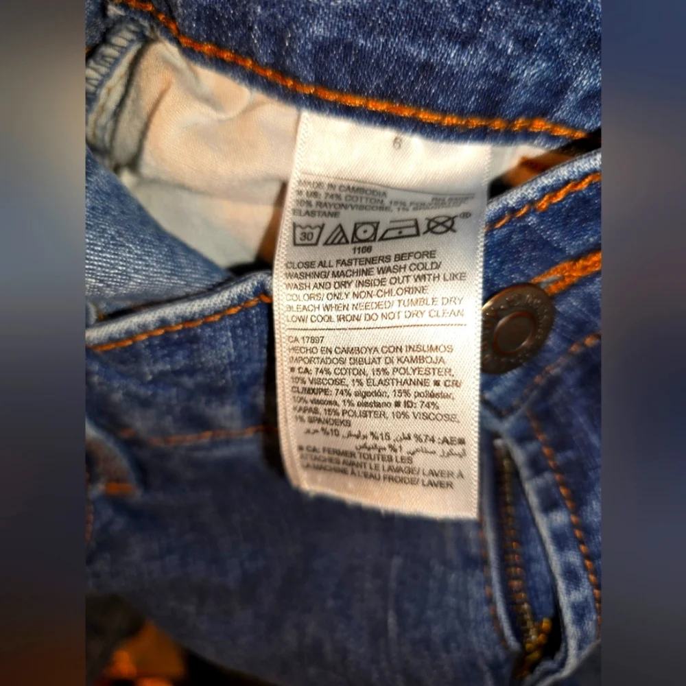 Old Navy Women’s Mid Rise Super Skinny Denim Jeans – Size Small - Picture 5 of 6